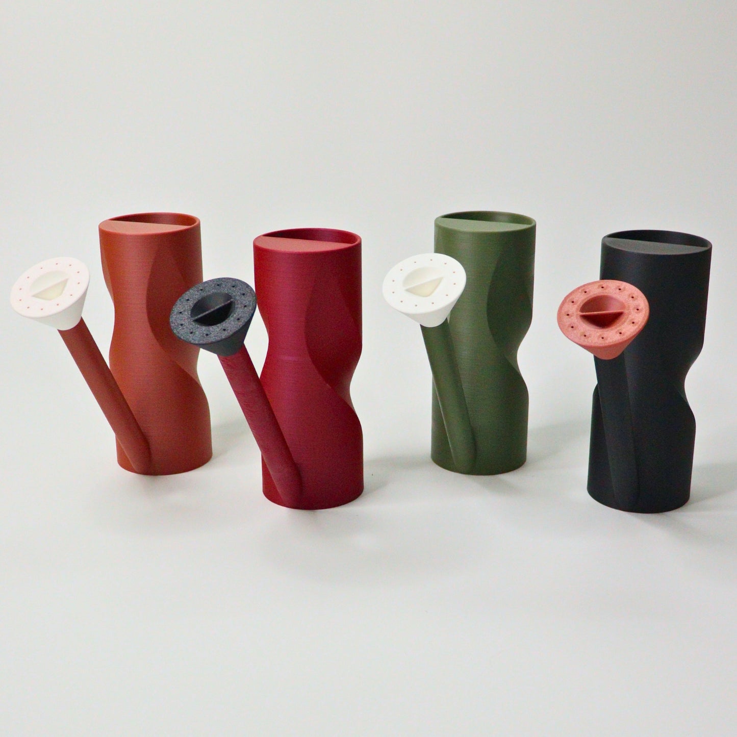 NALYA — Sculptural Watering Can with Dual Flow (600 ml)